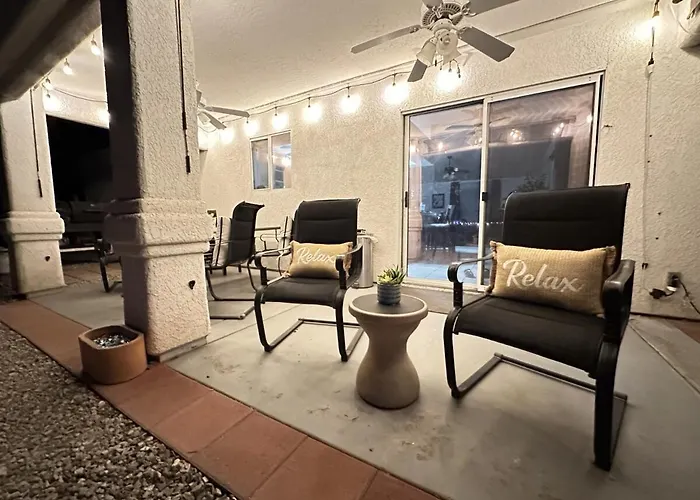 View, Themed Rooms, King Beds, Fire Pit *